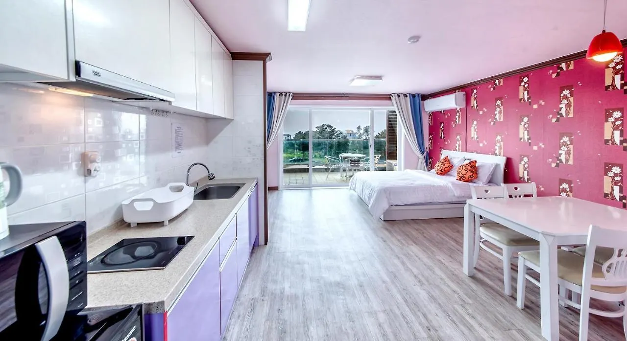 Tatil Evi Ghost House Villa Jeju Güney Kore